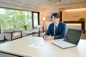 FXのリスク管理と借金対策